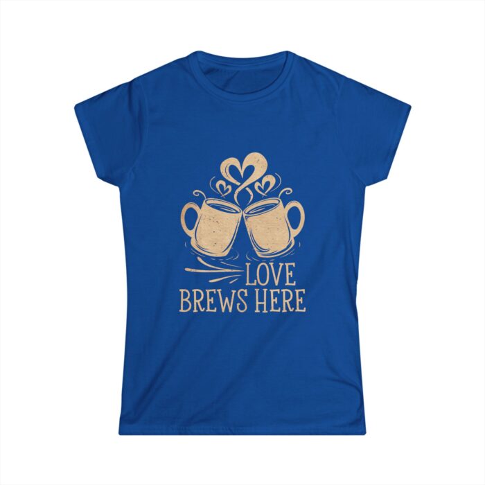 Love Brews Here Women's T-Shirt | Rustic Coffee Lovers Shirt | Romantic Valentine's Gift Tee - Image 3